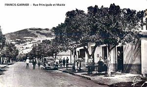 FRANCIS-GARNIER - RUE PRINCIPALE ET MAIRIE